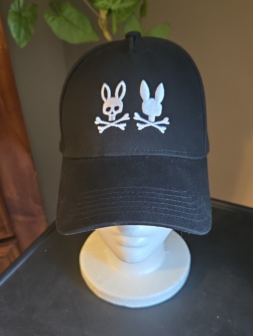 PSYCHO BUNNY Black Baseball Hat with Embroidered White Logo